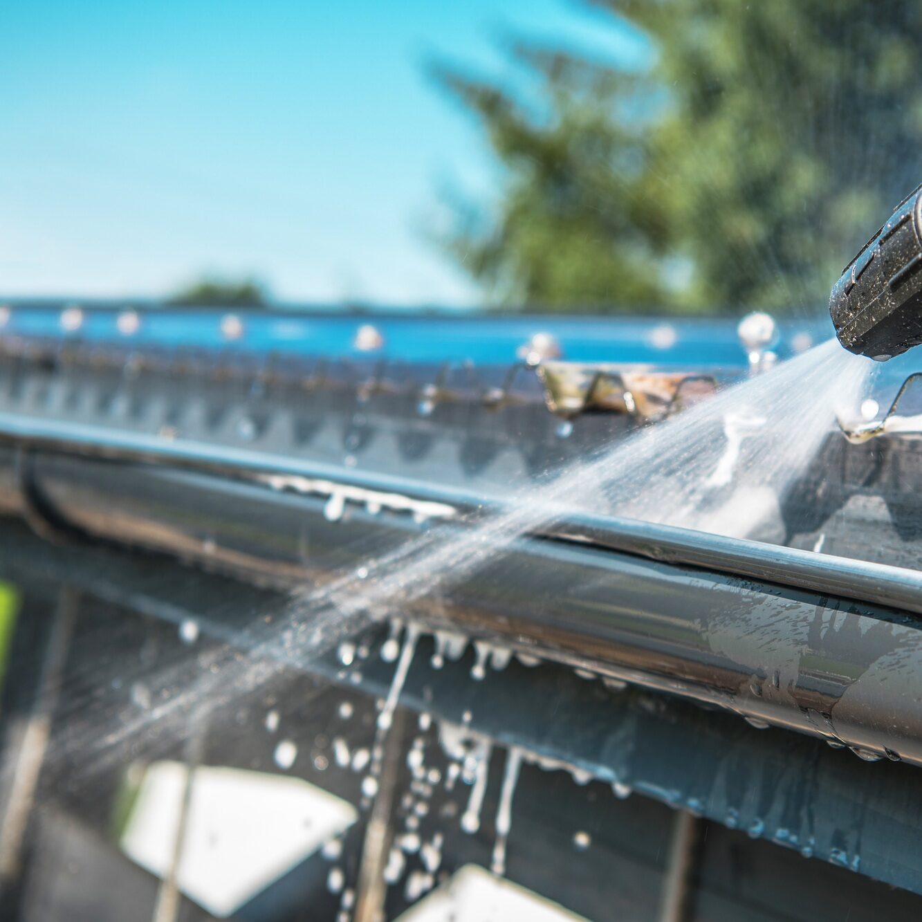 Rain Gutters Pressure Cleaning